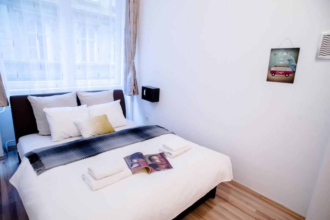 Cosy & Central A/C Apartment Budapest Ngoại thất bức ảnh