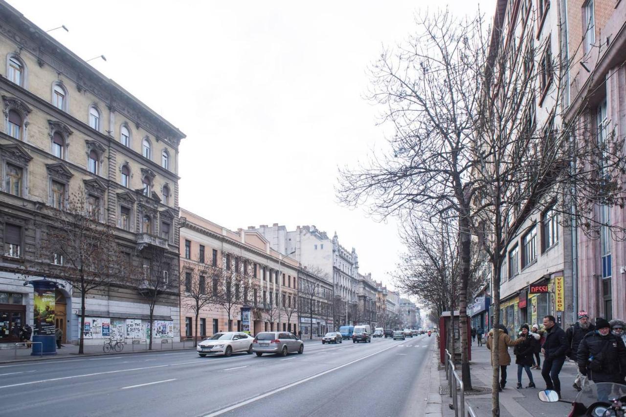 Cosy & Central A/C Apartment Budapest Ngoại thất bức ảnh