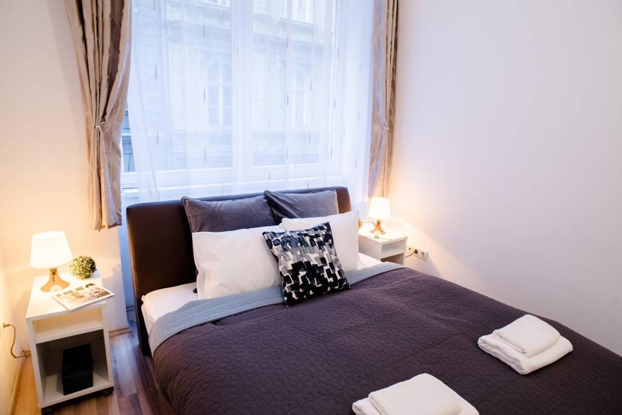 Cosy & Central A/C Apartment Budapest Ngoại thất bức ảnh